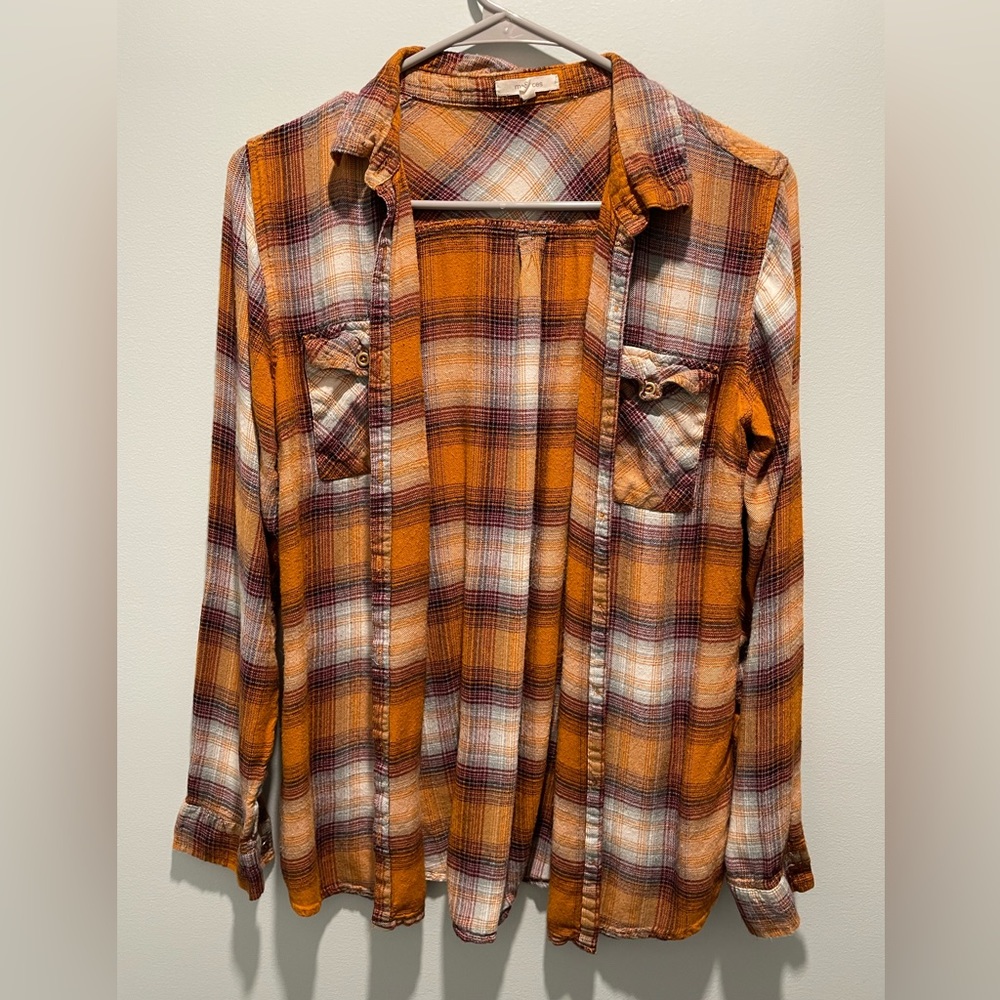 Maurices Lightweight Flannel - Size M